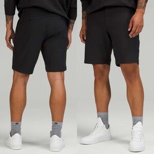 Lululemon Commission Classic-Fit Short Sz 34/9" *Warpstreme In Black